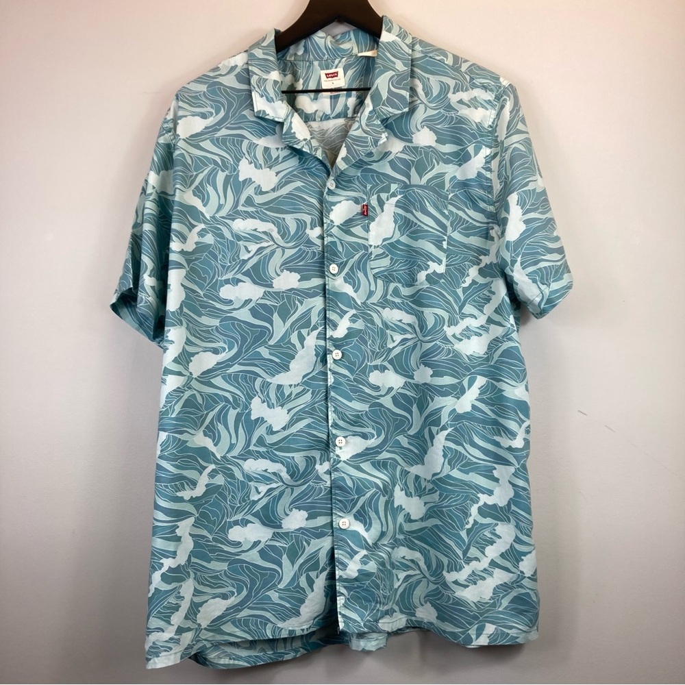 Levi’s Bottom Down Shirt Size L